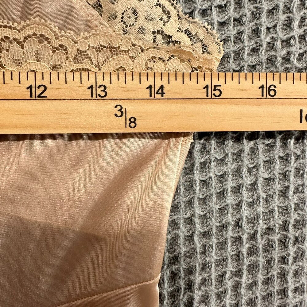 ✨ NWT Vintage Vassarette "Underneath-It-All" Lace Slip ✨ 32F / 32DDD / S - Picture 7 of 14